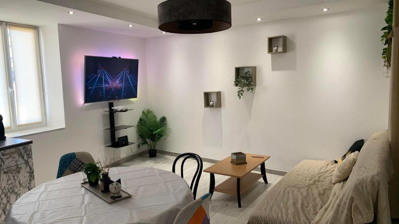 T2 Cosy Matelas 5* / Ecran Plat Qled Mâcon Eksteriør billede